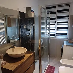 Trilocale Nr 8 , Calambrone Italia